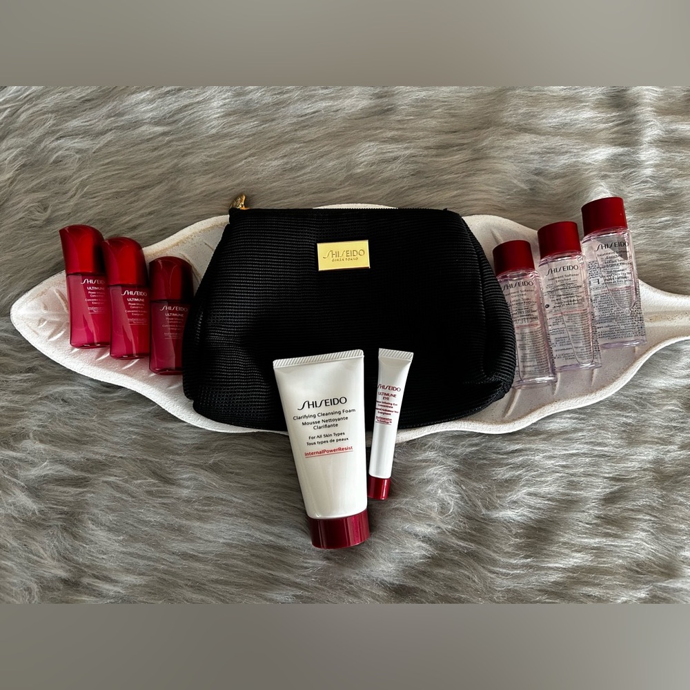 NEW - Shiseido skincare bundle